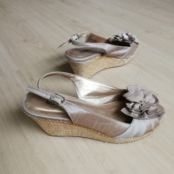 ❤️[3/35] Joy & Peace Peep Toe Slingback Wedges - Picture 3 of 7